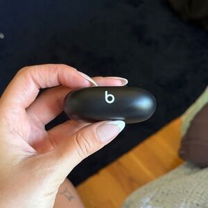 Beats Black Wireless Earbuds